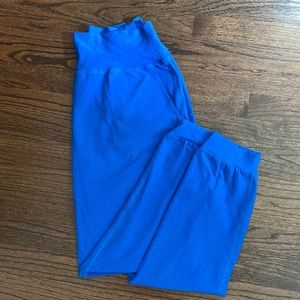 Beyond Yoga cobalt joggers size L